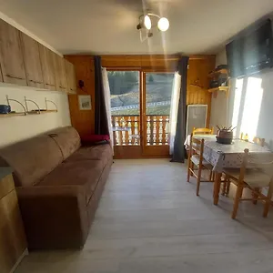 https://studio-proche-pistes-de-ski-panorama-sur-alpes.hotels-rhonealpes.com