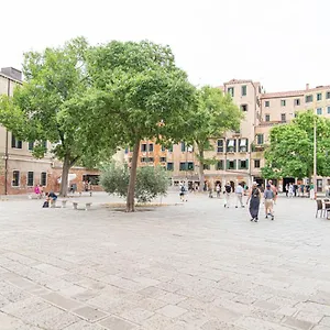 Ca' Leoncino - Canal Front Appartement